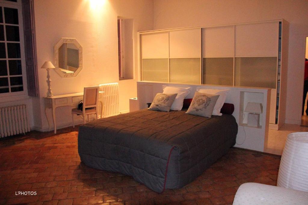 Logis Hotel Le Relais Louis XI Meung-sur-Loire Buitenkant foto