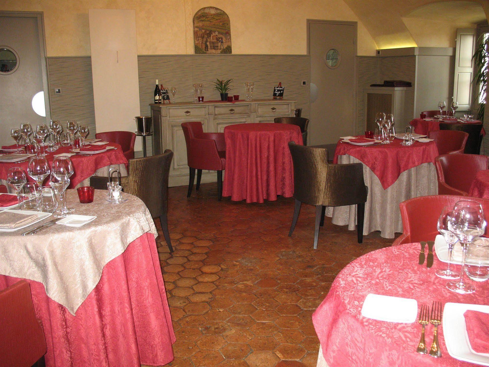 Logis Hotel Le Relais Louis XI Meung-sur-Loire Buitenkant foto