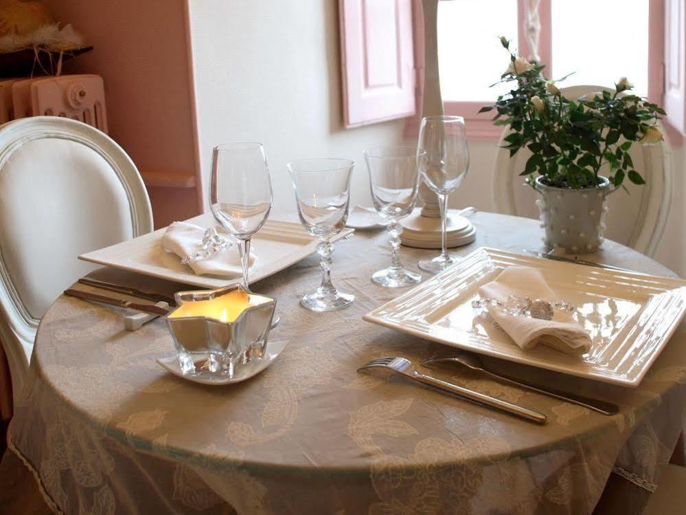 Logis Hotel Le Relais Louis XI Meung-sur-Loire Buitenkant foto