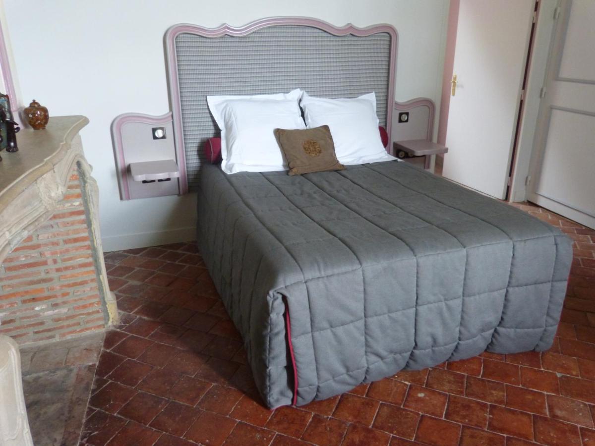 Logis Hotel Le Relais Louis XI Meung-sur-Loire Buitenkant foto