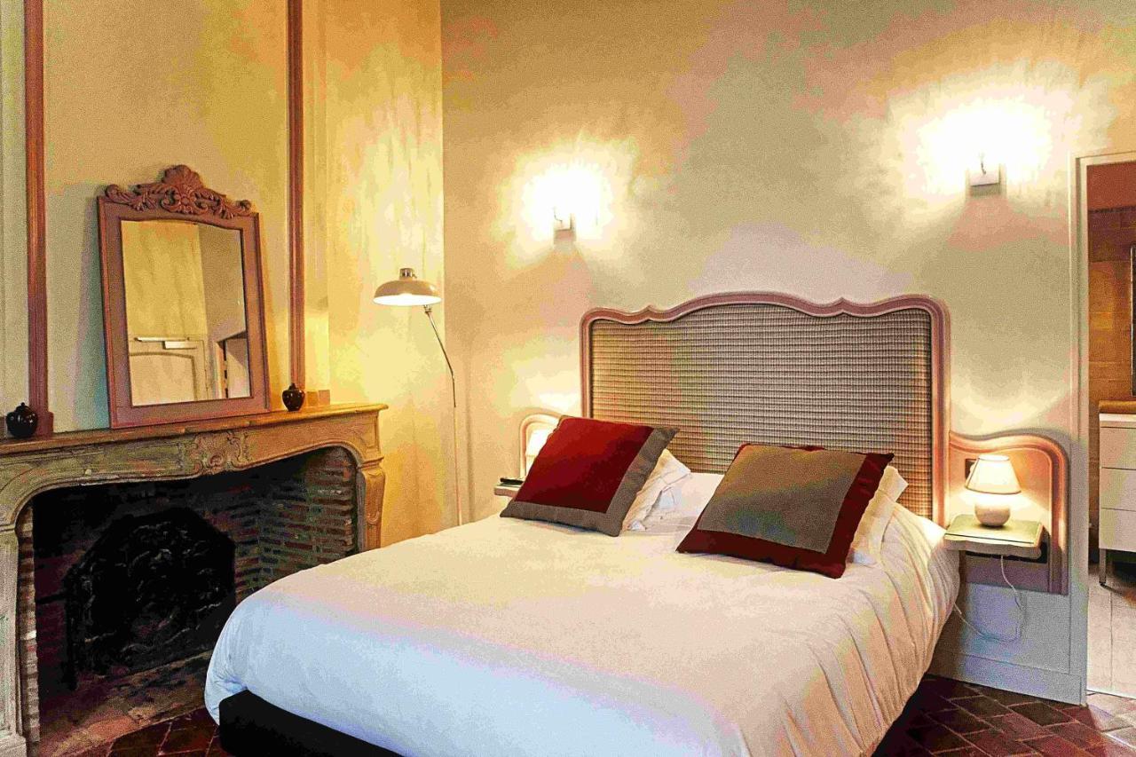 Logis Hotel Le Relais Louis XI Meung-sur-Loire Buitenkant foto